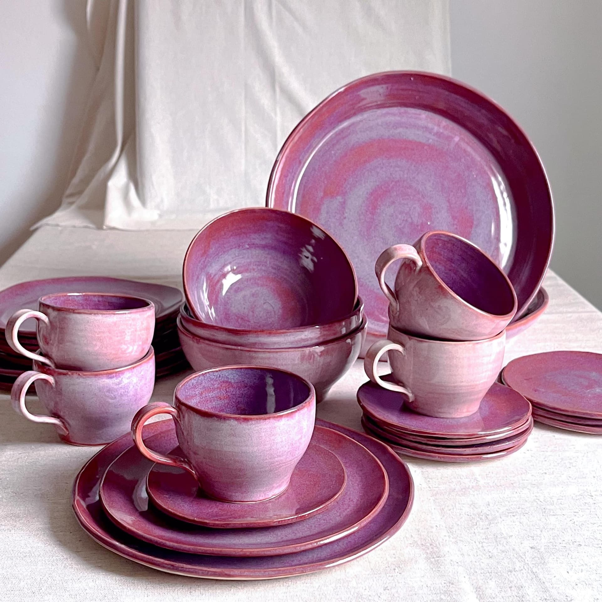 Merlot Geschirrset – Voila Ceramics